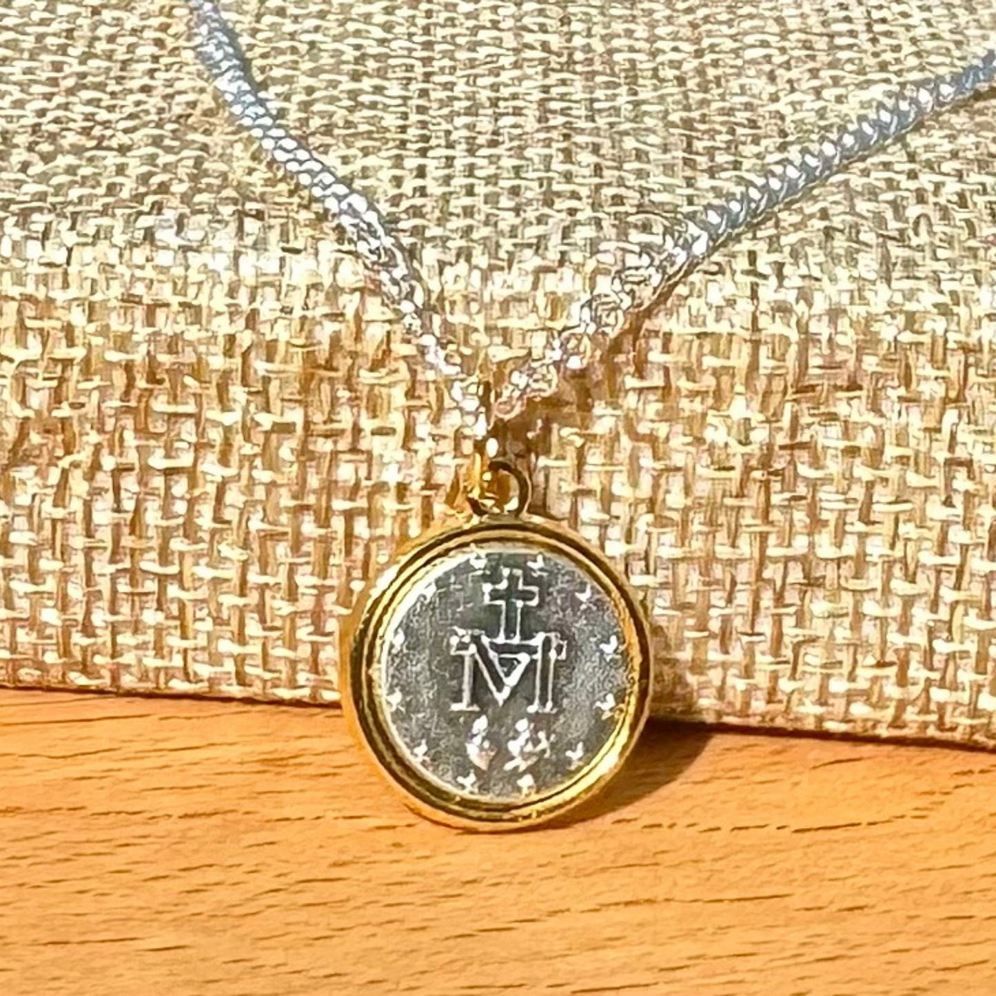 Miraculous Medal Necklace. Minimalist, Two-Toned Dainty Religious Pendant Made in Italy. Keepsake gift for confirmation, baptism, prayer.